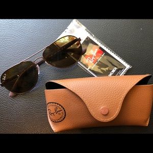 Brand new condition brown ray ban aviator sunglass